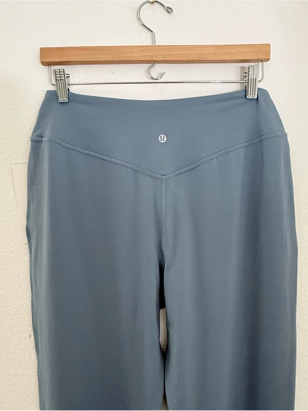 lululemon athletica High-Rise Jogger 28” Regular Size 8 (NWT)